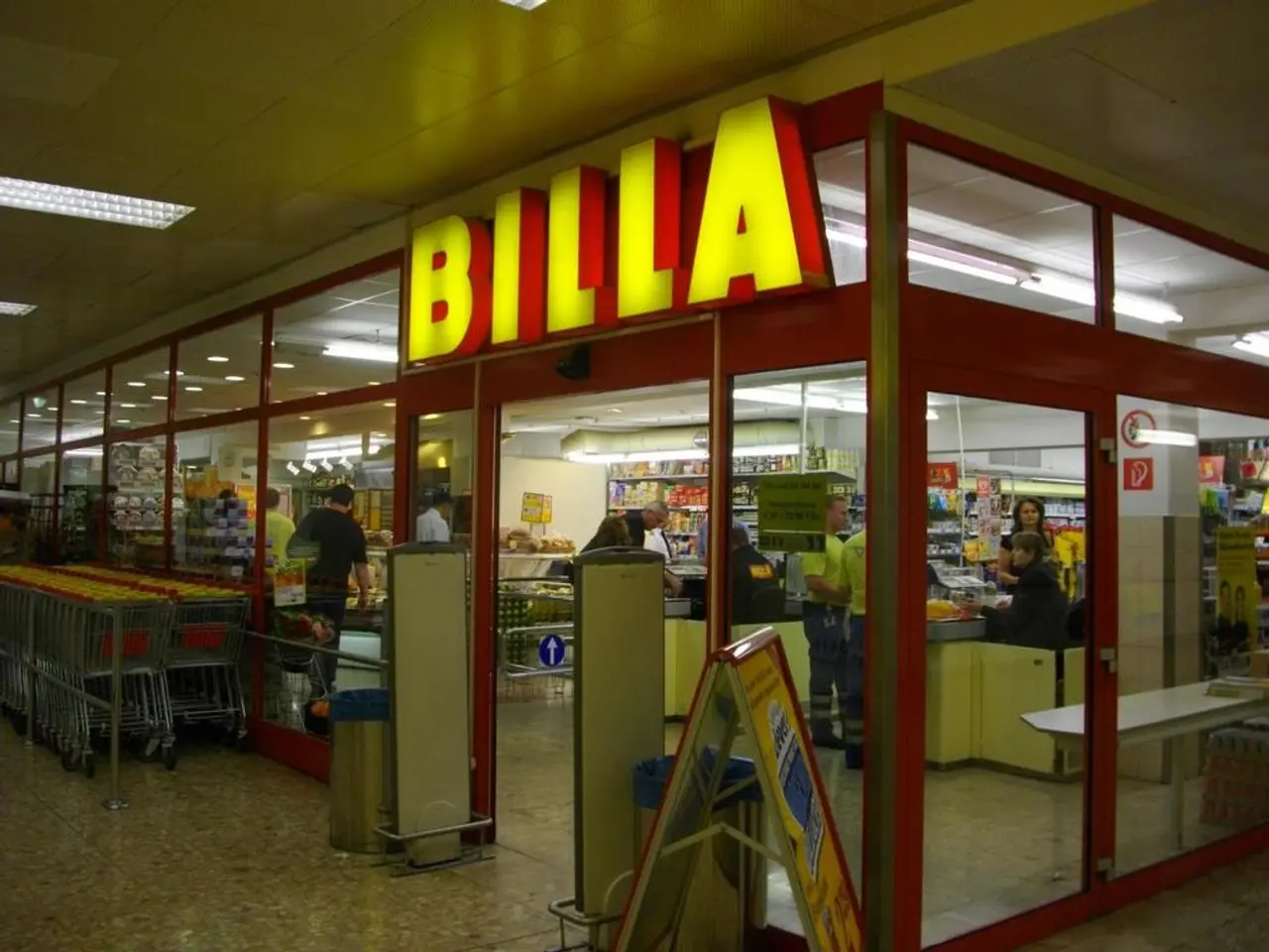 Reduced Merchant Transaction Fees: Laura Brows Achieves 35% Savings via Helcim Payment Service