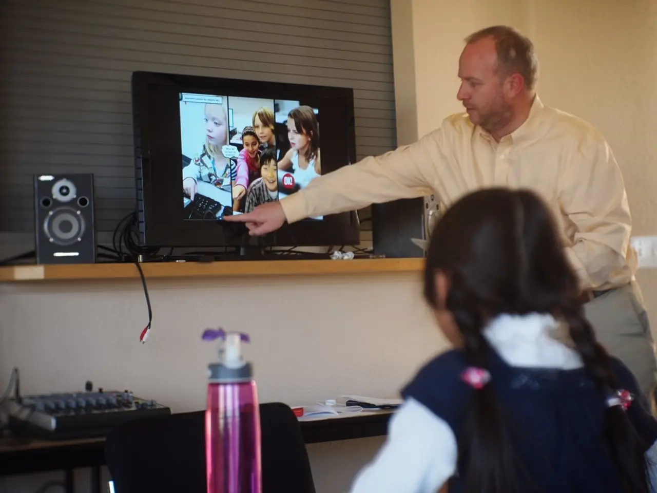 Unveiling His Response to Allegations Detailed in Quiet on Set: The Hidden Darkness in Kids TV...