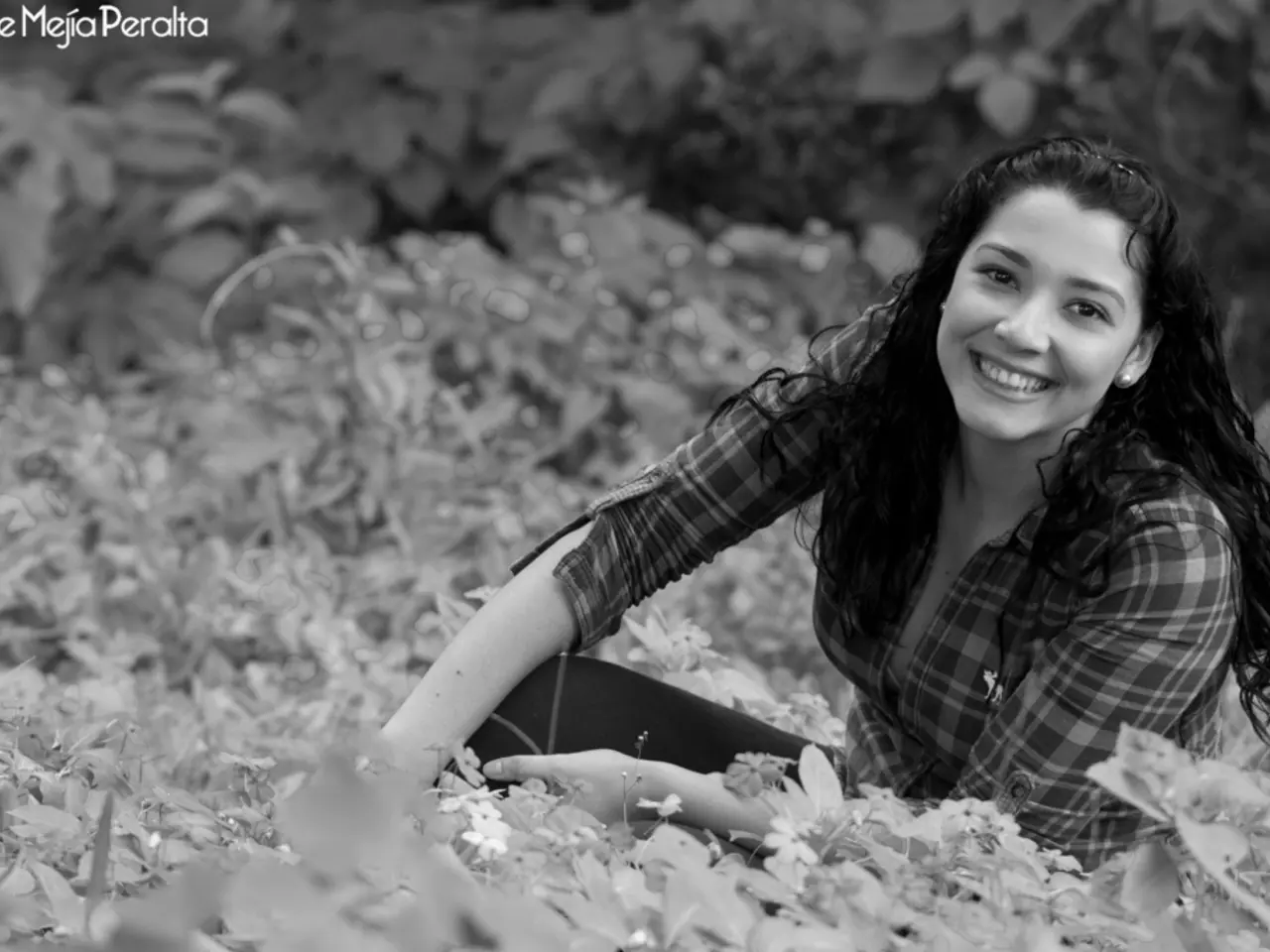 Unfulfilled Constantly: Exploring the Link Between Thankfulness and Personal Contentment