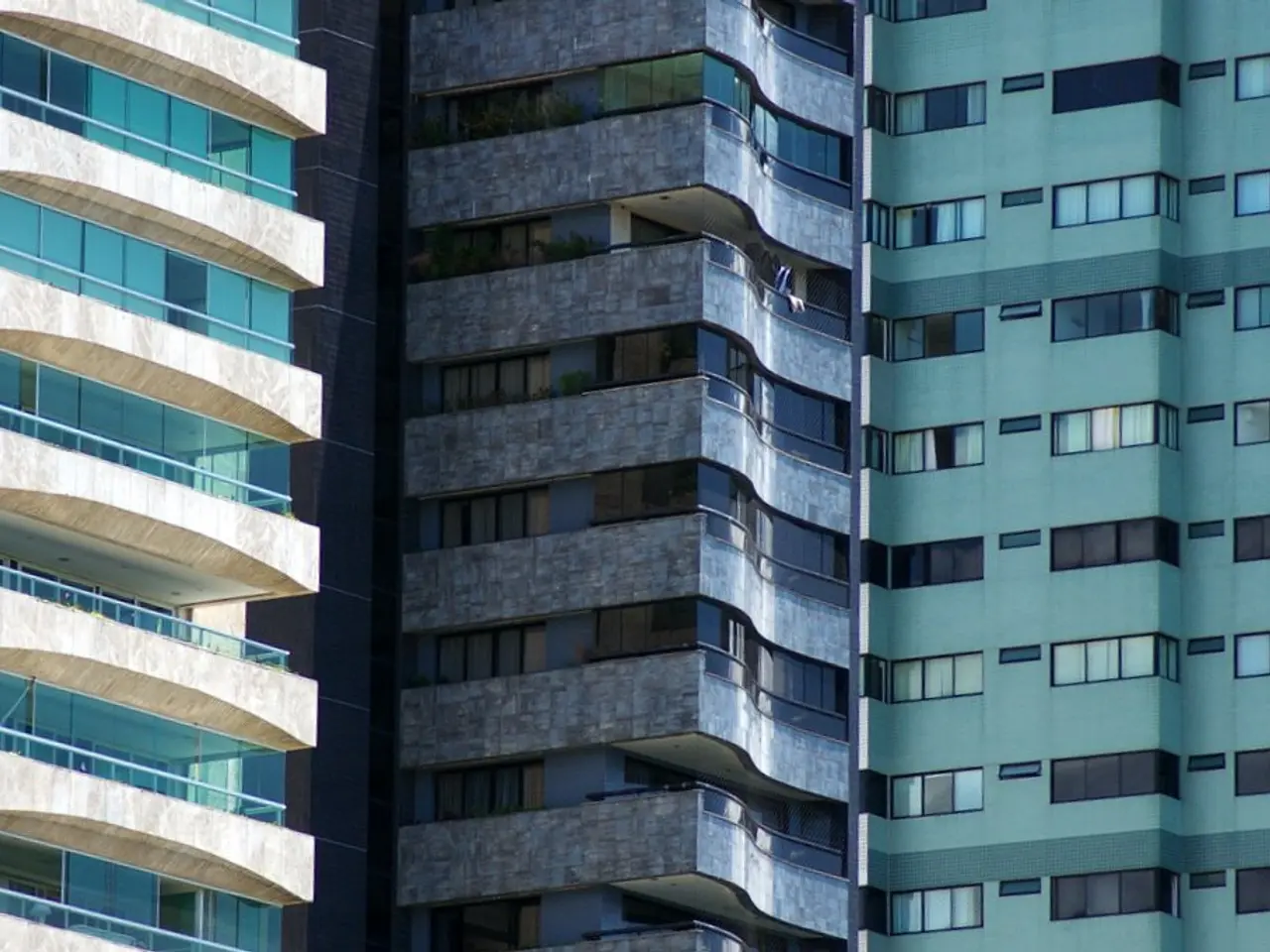 Revamped Technology in Building: Revolutionizing the Sector