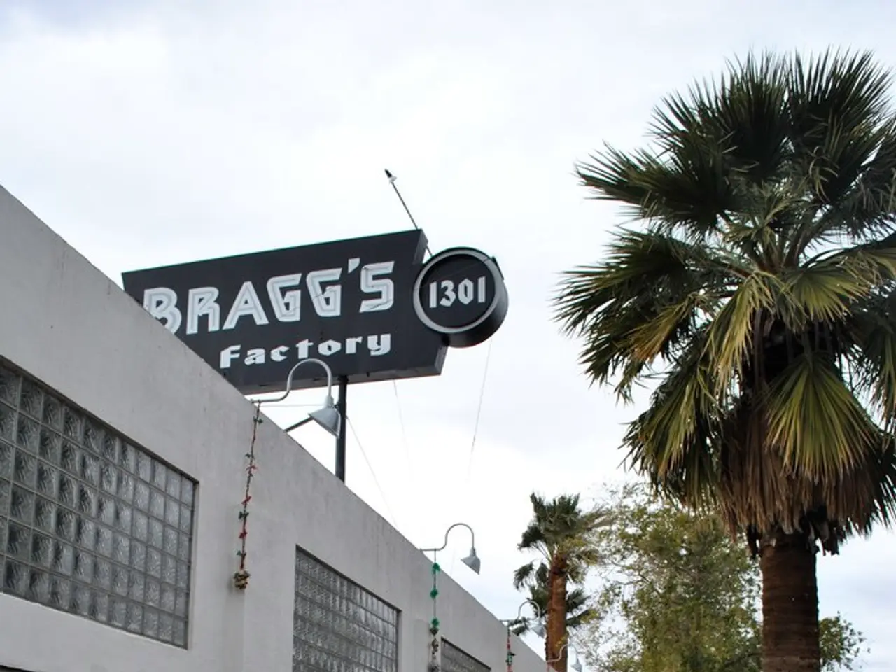 Caution Issued: Deceptive Roofers at Large - Thousands in Euros Stolen - Potential Arrests Ahead