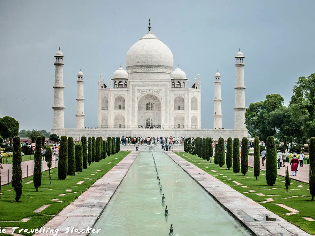 PM Modi Praises J-K Sports Festival at Dal Lake; Affirms Pratibha Setu Portal Aids UPSC Candidates'...