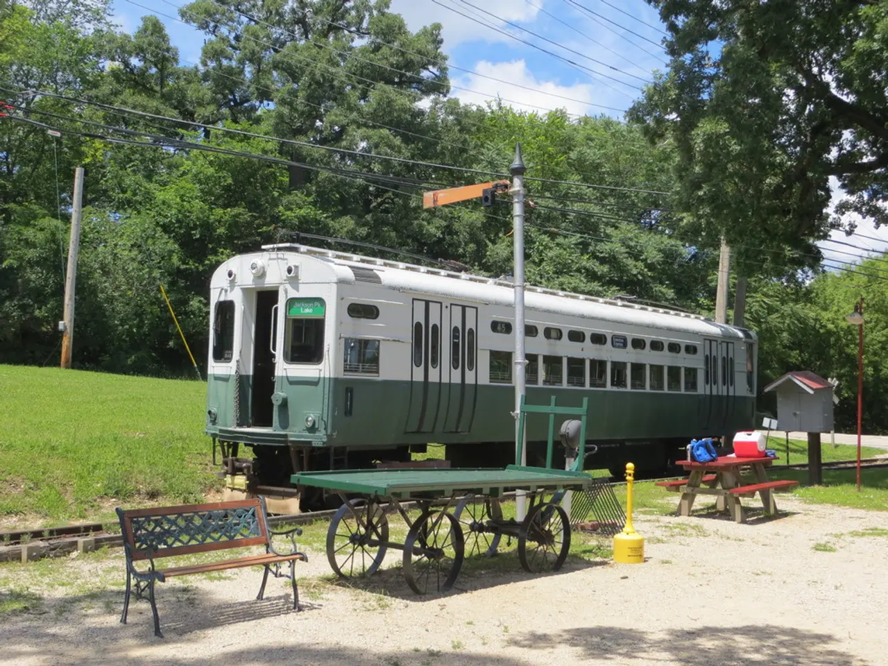 Berlin's S-Bahn transport system contract granted to Deutsche Bahn coalition