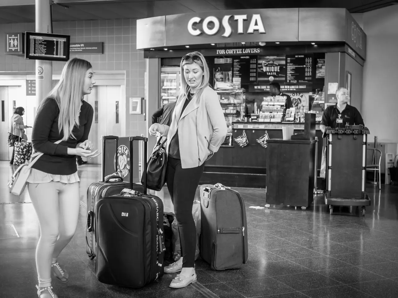 Misleading video portrayed as cab drivers forcibly pulling passengers at Coimbatore airport...