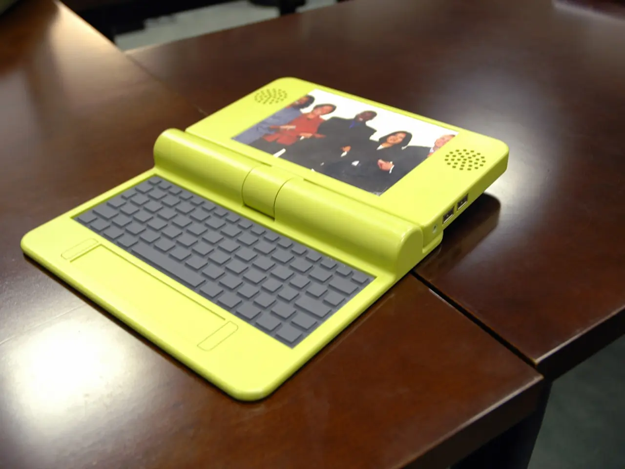 Asus Debuts Vivobook 14 and Vivobook S14 in India; Pricing Begins at Rs 69,990