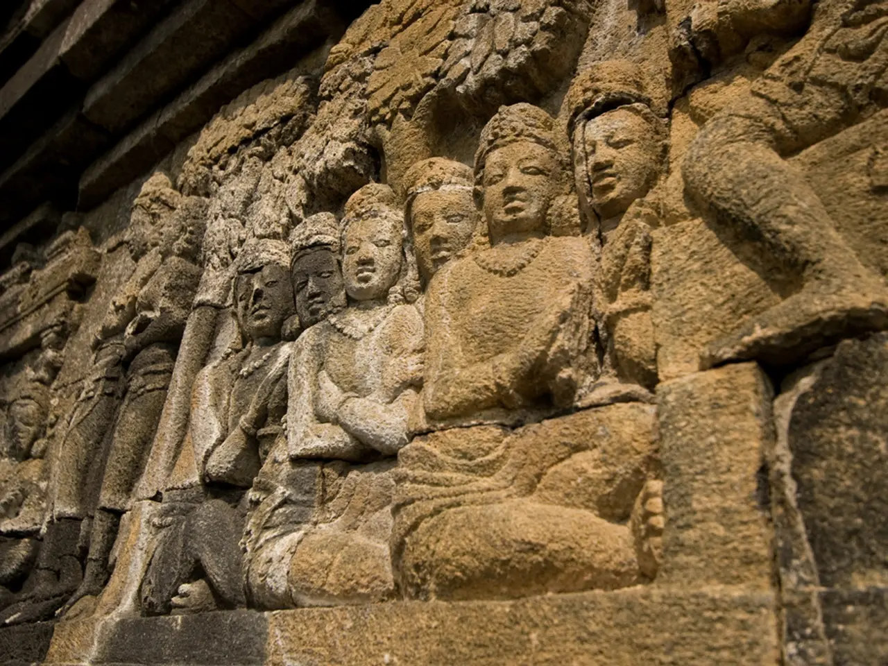 Exploring Ore and Stone Wonders: The Mineralogy and Rock Museum