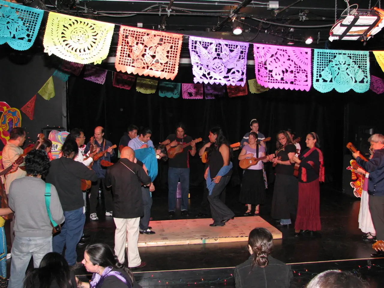 Relax under the Linden trees and enjoy Italian evenings in a baroque setting.