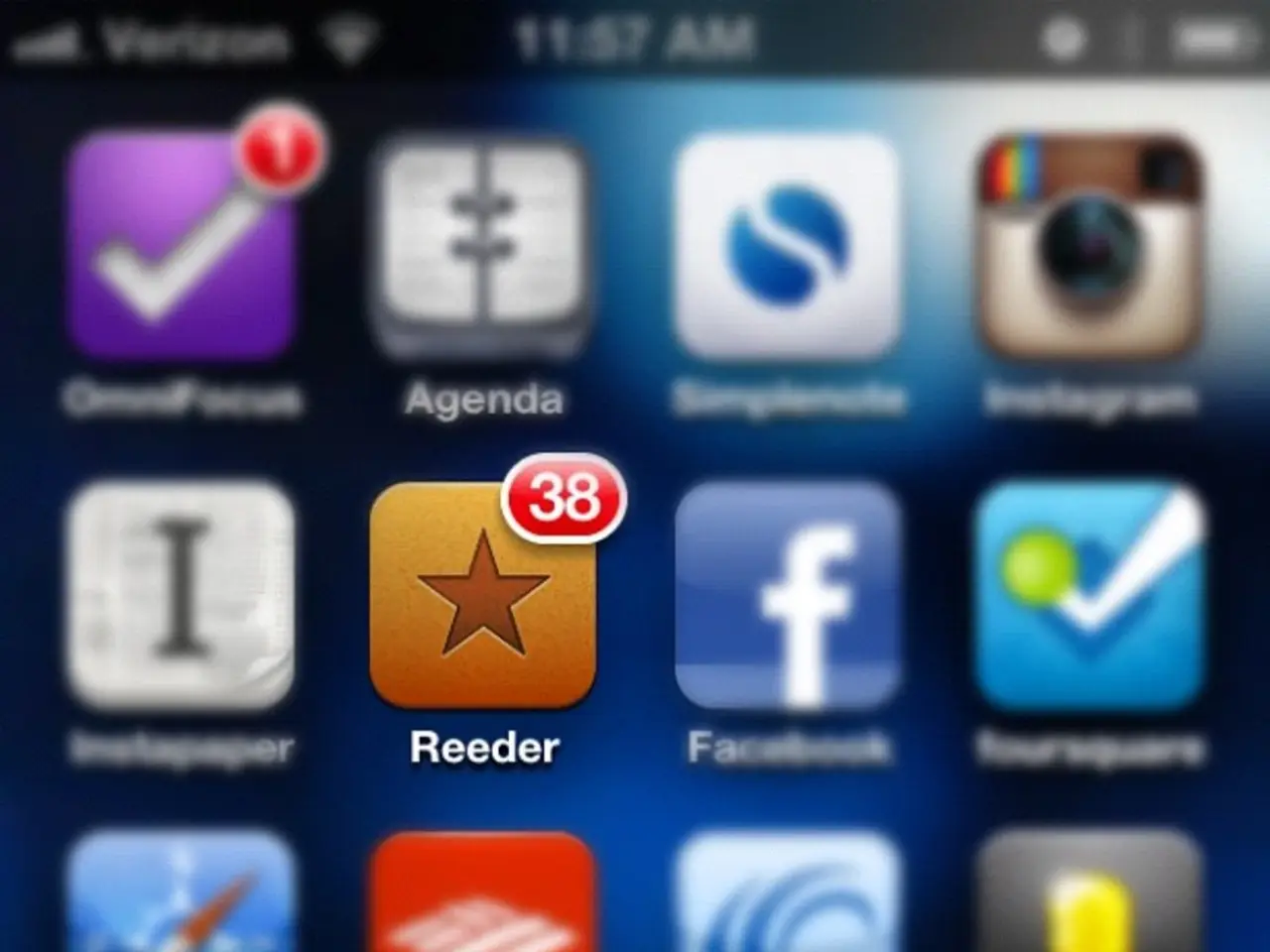 Apple reportedly revokes developers' ability to side-load iTorrent app, a BitTorrent client.