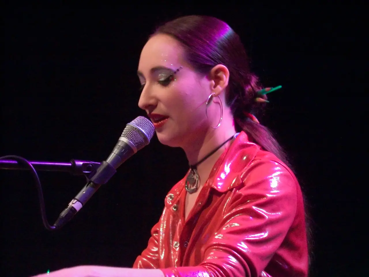 Strategies to Conquer Common Obstacles in Comprehension of Spoken English