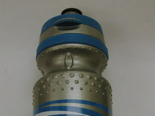 Unusual Inventions Proving Their Practicality Despite Being Labeled as Useless