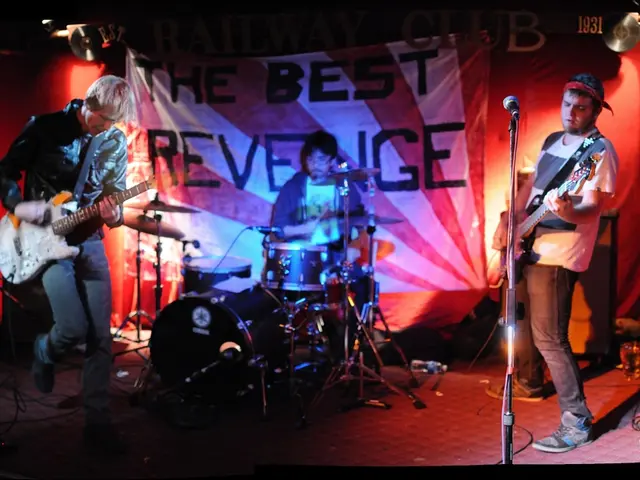 Former guitarist of Ozzy, Jake E. Lee, Suffers Gunshot Wound in Las Vegas