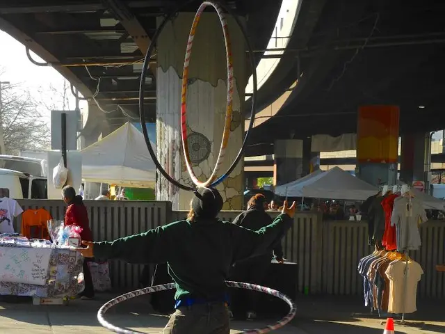 Determining a Fee for Freelancing Jobs Among Friends: A Guide