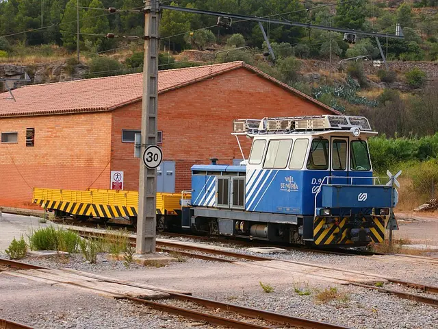 Train Decoupling Occurrence: Seven Wagons Sever from Freight Train in Odisha