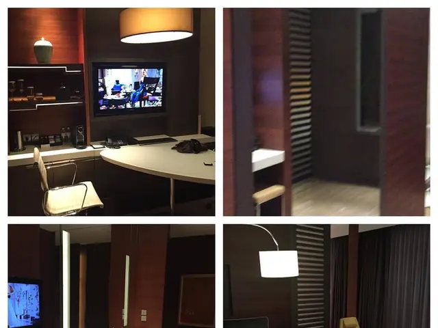 Redesigned Epson EH-LS9000B/W residential theater projector