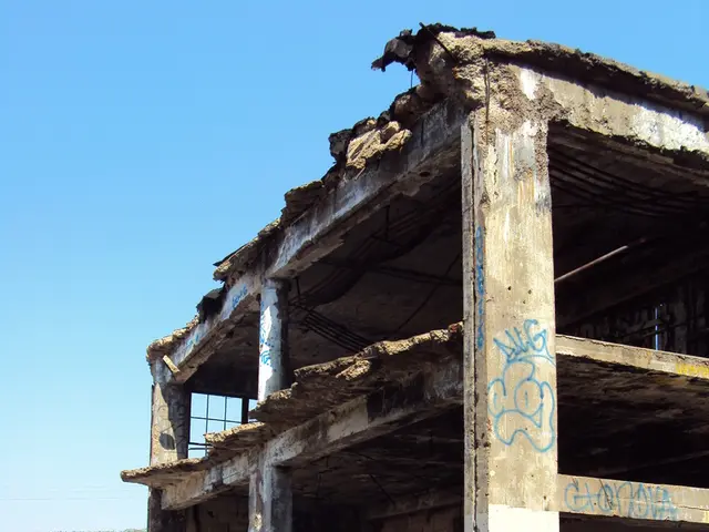 "Endless and Exhausting Maintenance: Five Design Elements Professional Cleaners Avoid in Their...