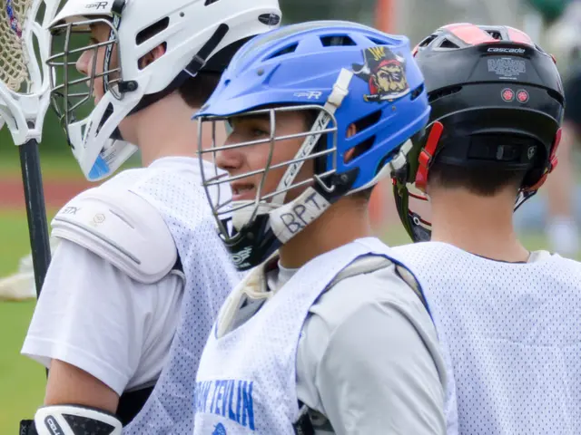 Ahead-to-head broadcast and streaming of the match between Alemannia Aachen and TSV 1860 Munich.