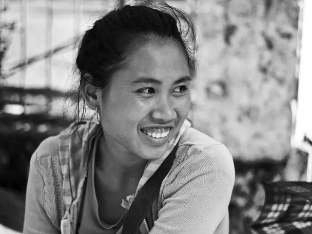 Mid-aged and retired, I've chosen pet sitting as my profession, enabling me to traverse the globe...