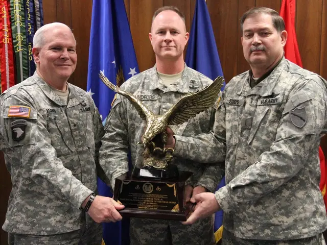 Saudi Monarch Abdulaziz commends valiant Al-Dalbahi for acts of courage