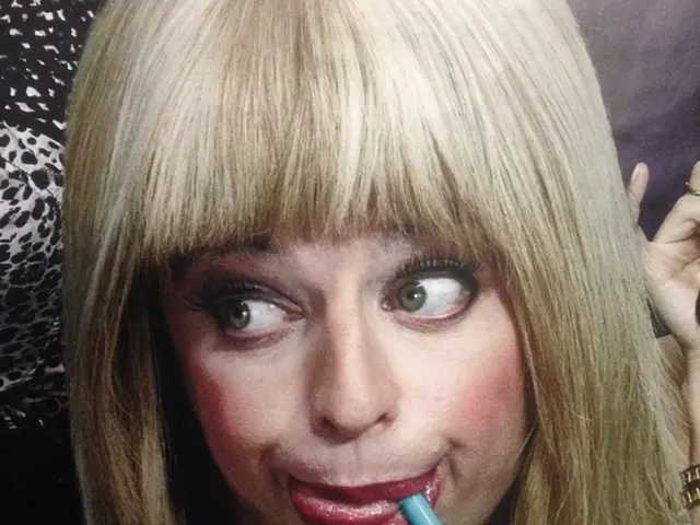 Investigating the Influence of Social Setting on Gender Drinking Patterns