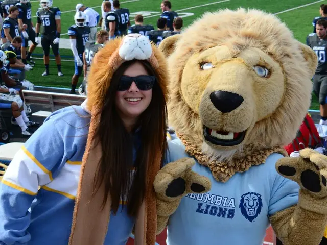 Micah Parsons publicly addresses incident involving destroyed nachos and resting on the medical...