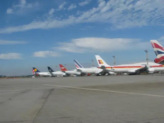 Air traffic controller scarcity causing disruptions at Canadian airport facilities