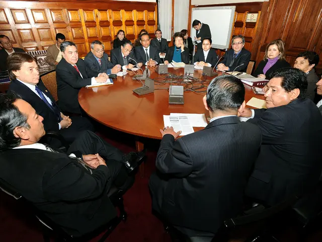 Discourse on Organizational Structure: Leveraging Two-Way Dialogue in Business Planning