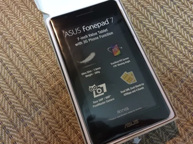 Samsung's Upcoming Galaxy S25 Smartphone: User Expresses Desire to Invest in Resolving Mobile...