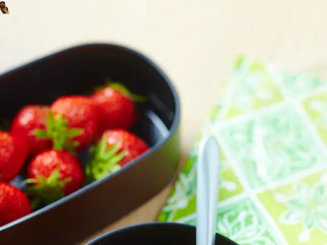 Creative take on Dirt Cups: Cheesy Sandy Beach Bucket Delights