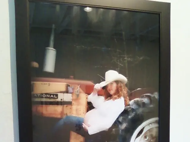 Running Microsoft's Windows 7 natively on a Steam Deck defies scientific standards, as one...