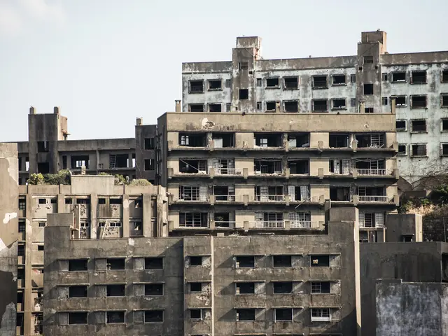 anticipated for a largely sunny day with scattered clouds in Santa Cruz do Sul this coming Sunday...