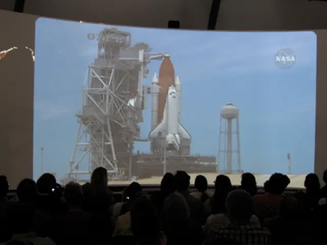 Anticipated 2026 Starship Capture Attempt by SpaceX, as Announced by Elon Musk