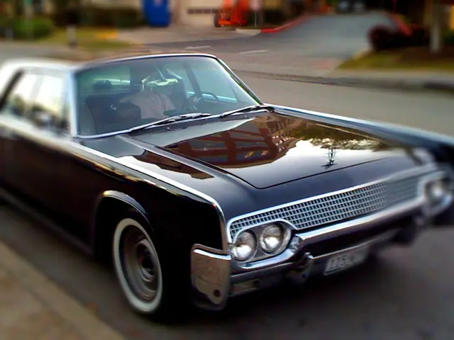 Tesla's 12.6.1 and 13.2.4 autonomous driving software updates, unveiled on April 25, 2024 at 15:00,...