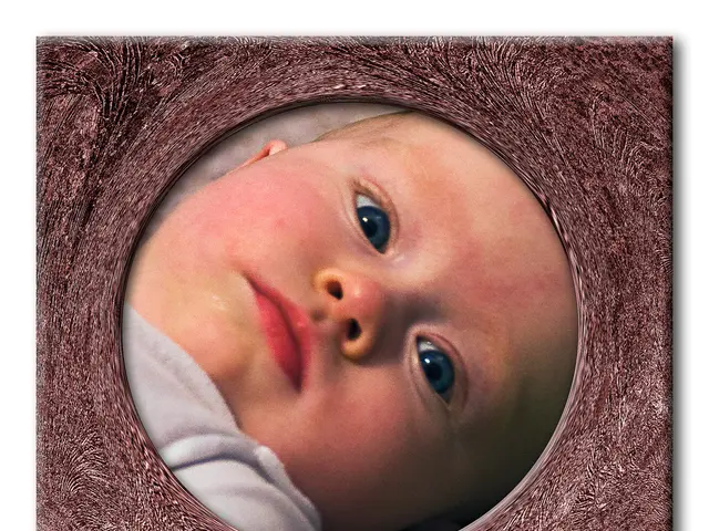 Criminal accused of deadly assault on a toddler apprehended five years on, sporting a wig and...