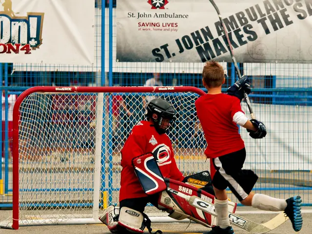 Armed robbery at a newsstand in Old Hamburg: Authorities seek witnesses for investigation