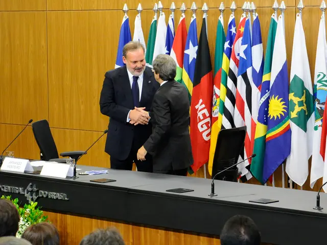 Government supports People's Party's list of demands