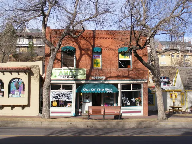 Flat-bodied Aquatic Creature Identified as Fish Species by LPI-J