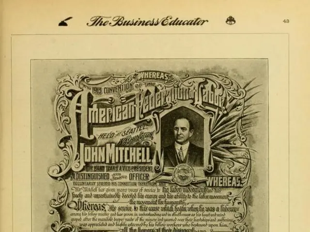 Roland Hag serves as the leader of the editorial team for "the current" publication