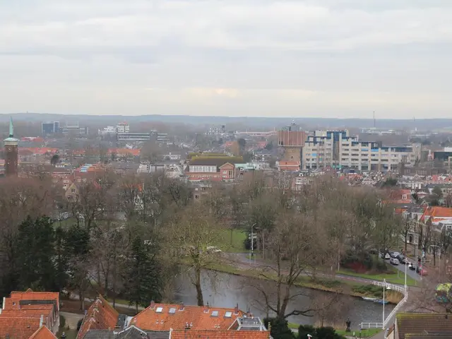 Singapore Faces Challenge to Preserve Low Air Pollution Status with Increasing Tourist Arrivals