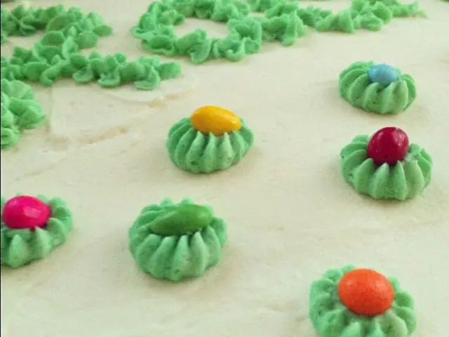 Top-Notch Cream Blushes Suitable for Mature Skins, as Recommended by a Makeup Professional