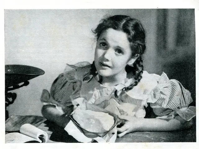 Lilly Becker has not taken up residence with her partner.