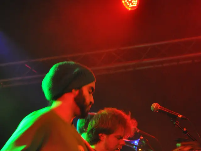 Chemical Bonding via Vacuum Methodology