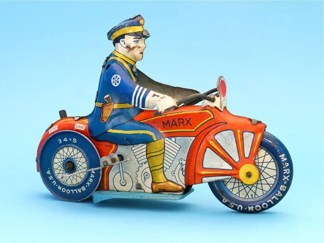 "Mystery game titled 'Among Us' developed by Marina Pohl"