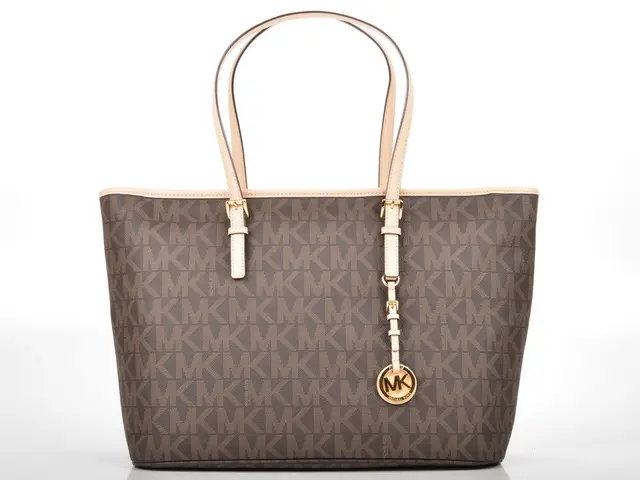 Enhanced airbag deployment made safer with Tesla's OTA update [version 2025.32.3]