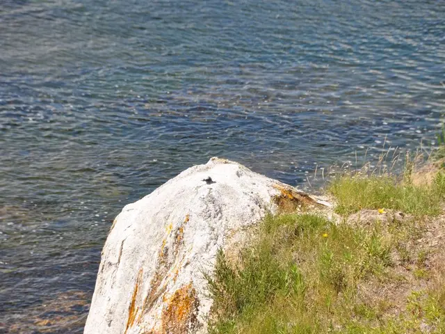 Legislation Approved to Prevent Future Presidents from Halting Offshore Oil Extraction