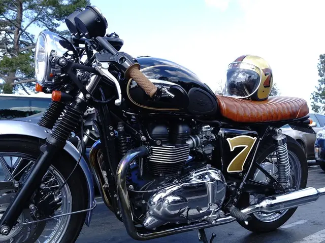 Motorcycle accident leaves rider critically hurt in Gladbeck