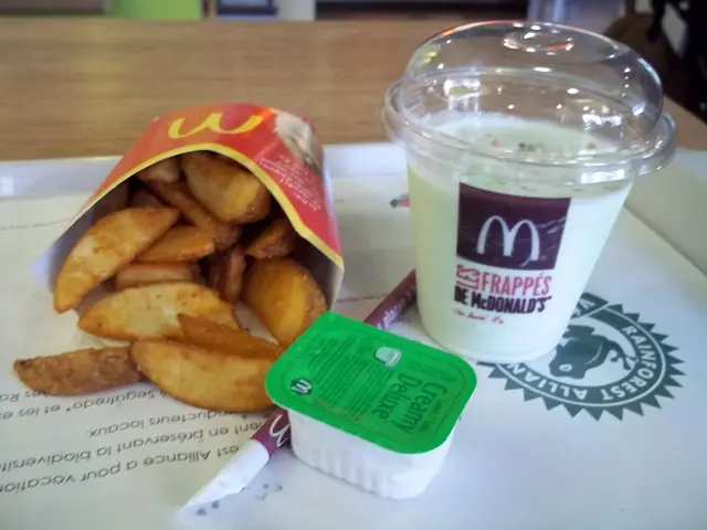 Ghirardelli, an American chocolate brand, resurrects the buzz-worthy Dubai-style chocolate sundae.