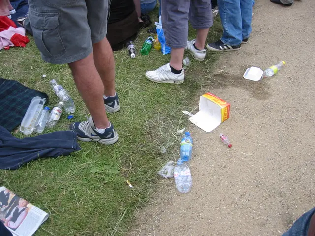 Farmers contributing funds to VITUS e.V., a charitable organization.