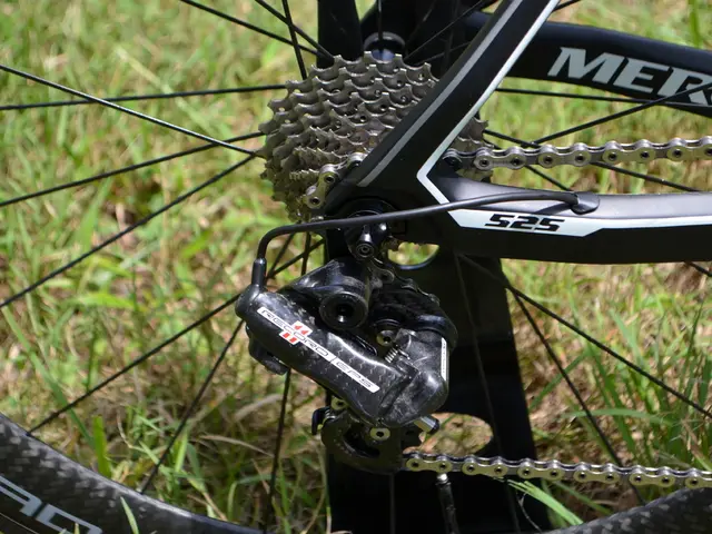 Folding Crown Lawn Mower Capable of Cutting a Wide swath of 12.5 meters for Efficient Farmland...