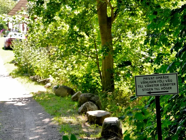 Roadwork Ahead: Single-direction access expected to last approximately three weeks at construction...