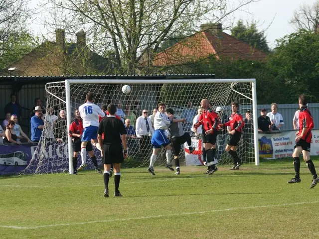 Home Football Match: SG Albaxen/Stehle succumbs to FC Blau-Weiss Weser in Kreisliga A Höxter